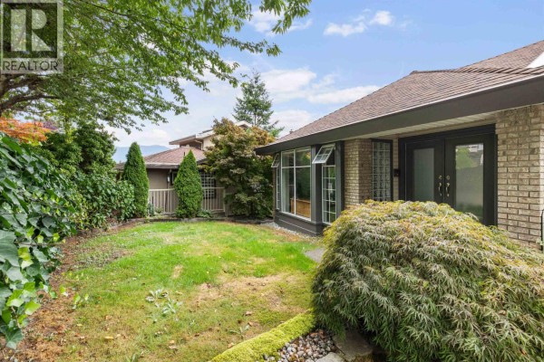 3 Burrard Crescent, Port Moody, BC, photo 2