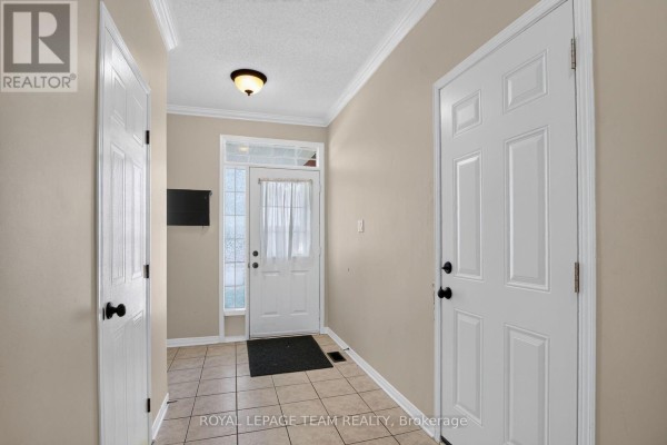 Laundry room - 3 Chantilly Gate, Ottawa, ON K2S2B2 Photo 3