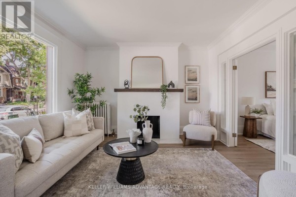 3 Columbine Avenue, Toronto, ON, photo 3