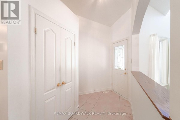 Primary Bedroom - 3 Coulson Court, Ottawa, ON K2K2X8 Photo 5