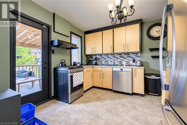 Kitchen - 3 Craigmiller Avenue, Hamilton, ON L8L3H9 Photo 4