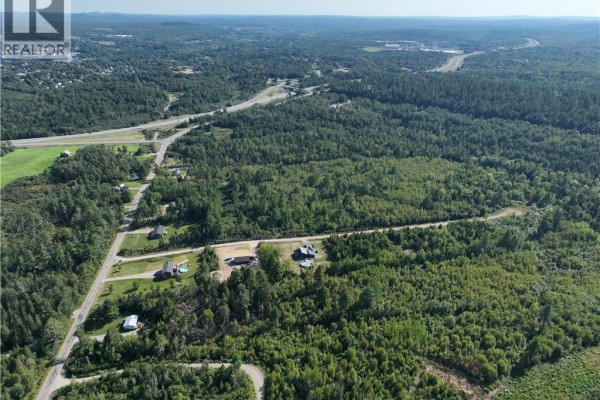 3 Crest Avenue, Heathland, NB, photo 3