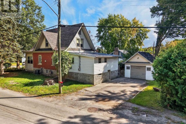 3 Downes Avenue, Prince Edward County, ON K0K2T0 Photo 4