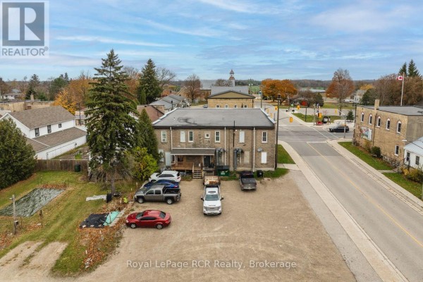 3 Elora Street, Minto, ON N0G1M0 Photo 3