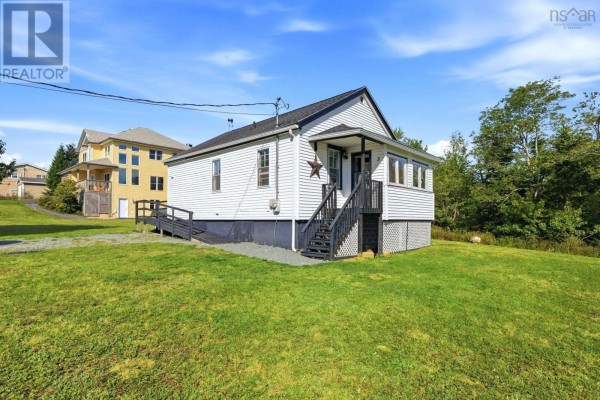 Eat in kitchen - 3 Florence Street, Herring Cove, NS B3V1J4 Photo 2