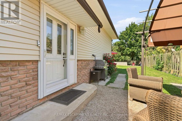 3 Glengrove Avenue, Grimsby, ON, photo 3