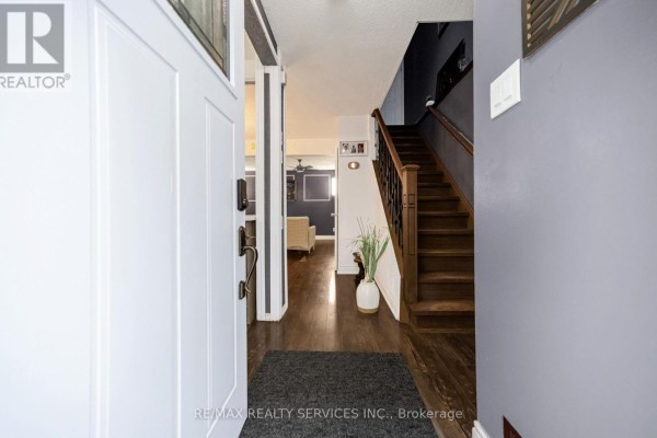 Bedroom 2 - 3 Grand Valley Drive, Brampton, ON L6S2L1 Photo 5