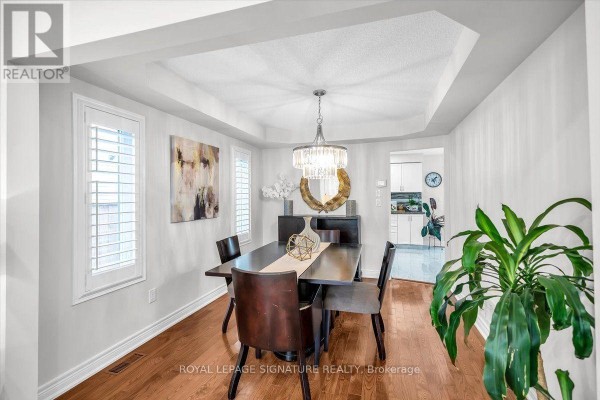 3 Griffen Place, Whitby, ON L1R2N5 Photo 5