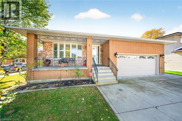Recreation room - 3 Harvard Place, Hamilton, ON L9B1S1 Photo 2
