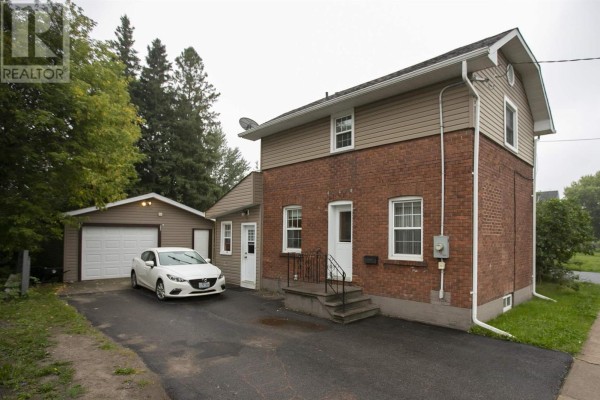 3 Henrietta Ave, Sault Ste  Marie, ON, photo 2