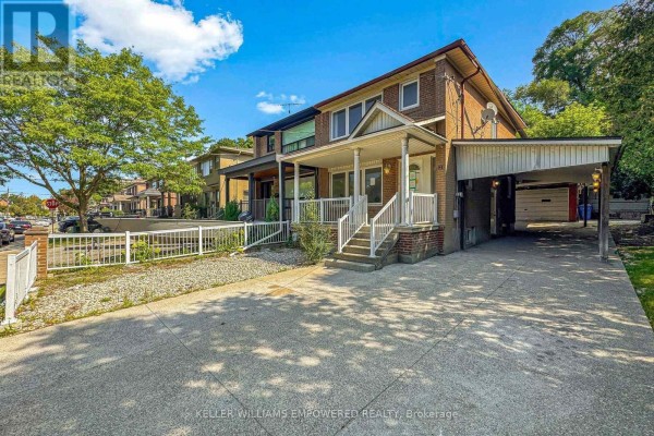 3 Hilldale Road, Toronto, ON, photo 2