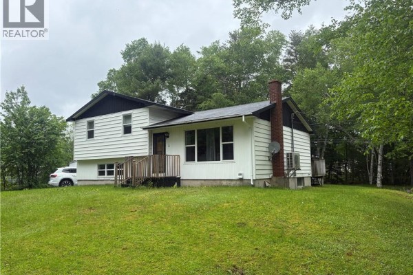 Laundry room - 3 Honey Street, Chatham, NB E1N3R7 Photo 4
