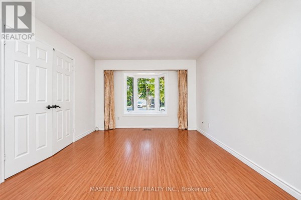 Primary Bedroom - 3 Longbow Square, Toronto, ON M1W2W6 Photo 5