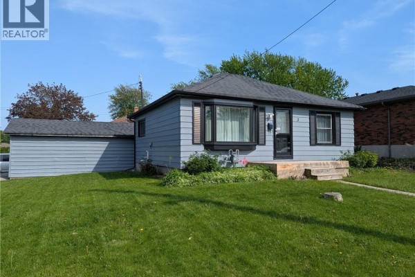 3 Maitland Avenue, Hamilton, ON, photo 3