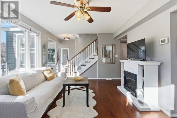 Living room - 3 Mckeen Street, Copper Cliff, ON P0M1N0 Photo 4
