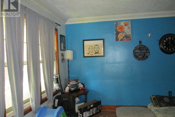 Bedroom 2 - 3 Melba Road, St  Catharines, ON L2M4P5 Photo 5