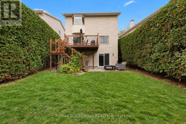 3 Moresby Drive, Ottawa, ON K2M2A2 Photo 3