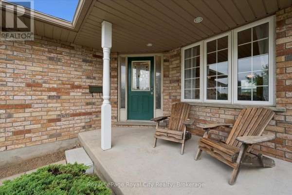 Recreational, Games room - 3 Munroe Crescent, Guelph, ON N1G5E6 Photo 2