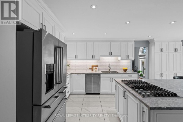 3 Nakota Way, Ottawa, ON K2J4E9 Photo 5
