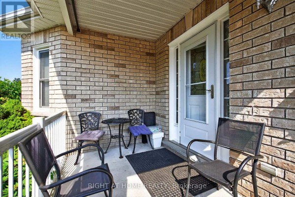 Bedroom 3 - 3 Player Drive, Barrie, ON L4M6V9 Photo 5