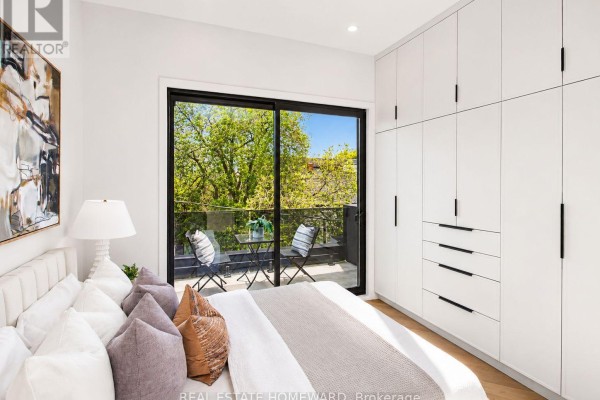 3 Rebecca Street, Toronto, ON, photo 2