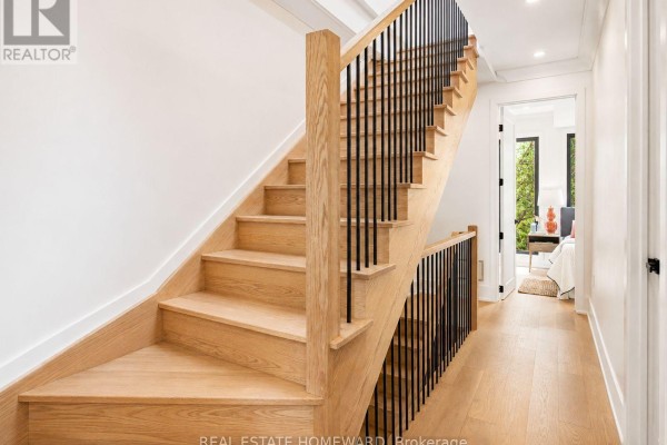3 Rebecca Street, Toronto, ON M6J1K8 Photo 4