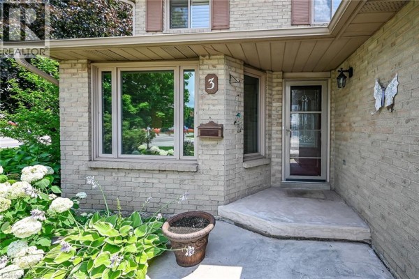 3 Ridgemount Drive, Hamilton, ON, photo 3