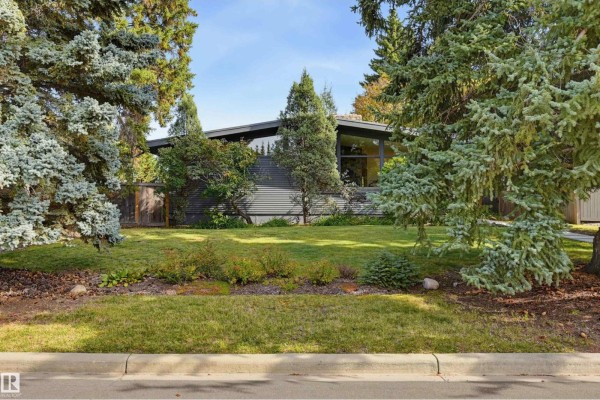 3 Riverside Cr Nw, Edmonton
