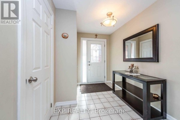 3 Shenstone Avenue, Brampton, ON, photo 3