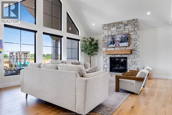 3 Sunningdale Drive, Leamington, ON, photo 3
