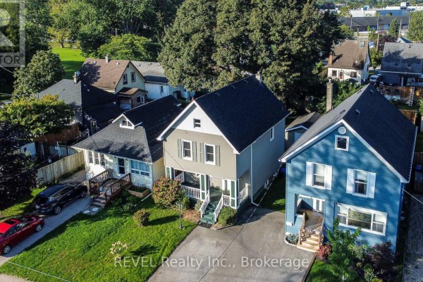 3 Victoria Street, St  Catharines, ON, photo 3