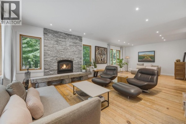 3 Walkerville Estates, Pemberton, BC V0N2L0 Photo 3