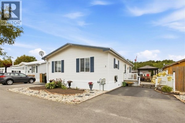 3 Walnut Way Pvt, Puslinch