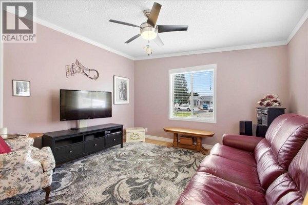 4pc Bathroom - 3 Walnut Way Pvt, Puslinch, ON N0B2J0 Photo 2