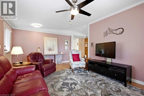 Bedroom - 3 Walnut Way Pvt, Puslinch, ON N0B2J0 Photo 3