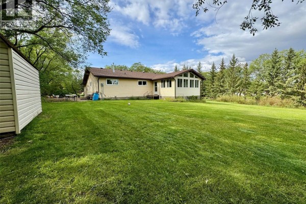 4pc Bathroom - #3 West Park Drive, Battleford, SK S0M0E0 Photo 4