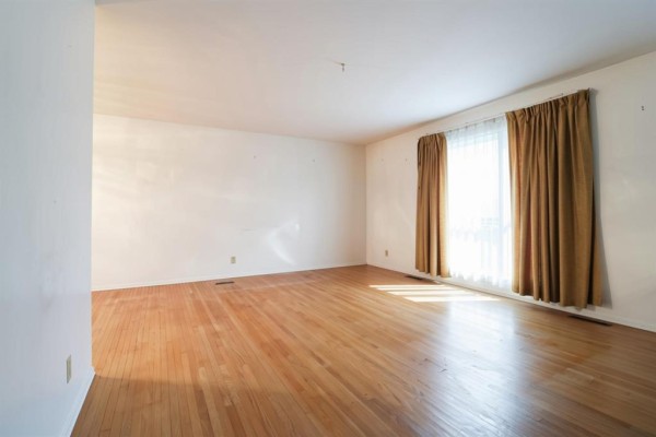 Dining room - 3 Willingdon Crescent, Pinawa, MB R0E1L0 Photo 2