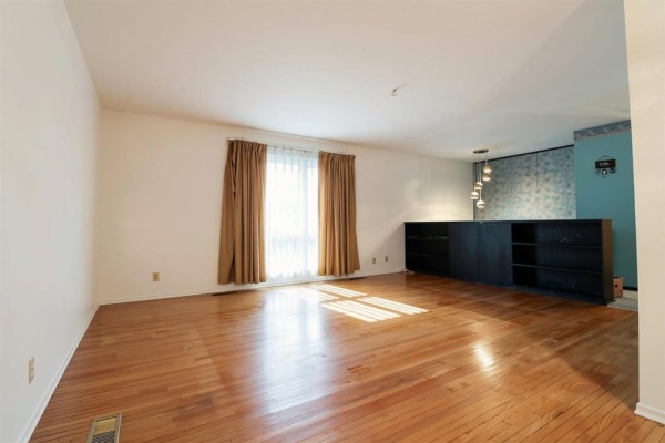 Primary Bedroom - 3 Willingdon Crescent, Pinawa, MB R0E1L0 Photo 5