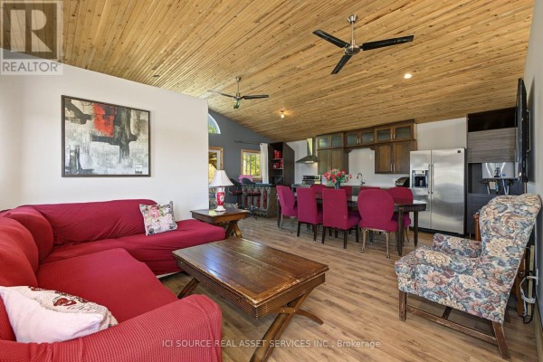 3 Woodland Lane, Magnetawan, ON P0A1P0 Photo 4