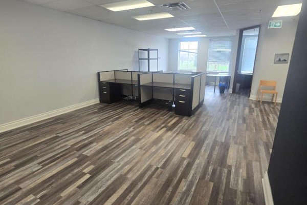3/300 - 5025 Orbitor Drive, Mississauga, ON L4W4Y5 Photo 5