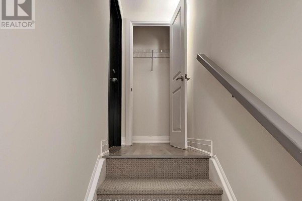 Primary Bedroom - 30 - 851 Sheppard Avenue W, Toronto, ON M3H0G2 Photo 4