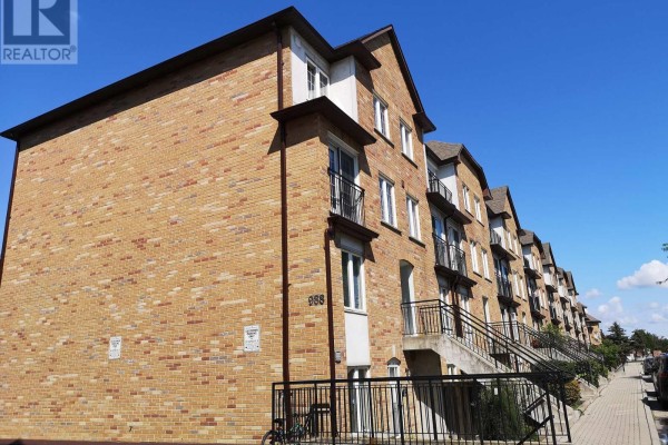 30 - 988 Sheppard Avenue W, Toronto, ON, photo 3