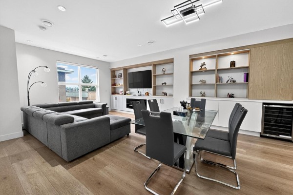 30 12585 104a Avenue, Surrey, BC V3V0G7 Photo 4