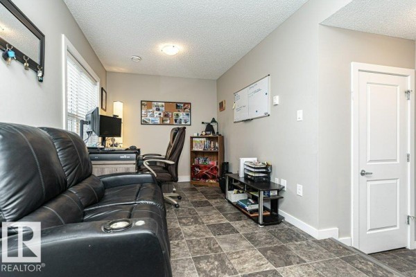 Primary Bedroom - #30 2803 James Mowatt Tr Sw Sw, Edmonton, AB T6W2P5 Photo 4
