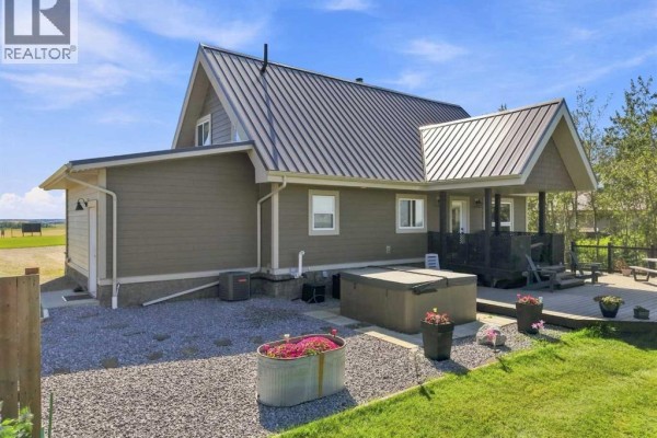 30-36006 Highway 2 Service Road South, Rural Red Deer County, AB, photo 3