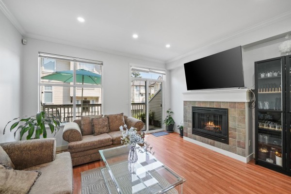30 8383 159 Street, Surrey, BC V4N0W2 Photo 2