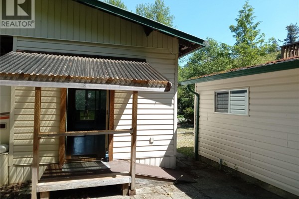30 8631 South Shore Rd, Lake Cowichan, BC, photo 3