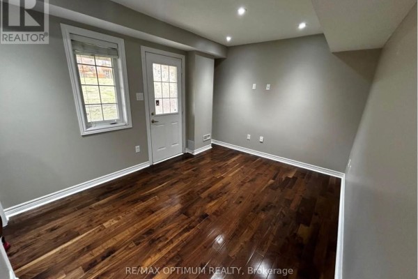30 Arizona Drive, Brampton, ON L6Y0R6 Photo 2