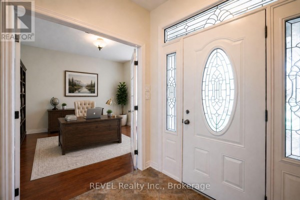 Dining room - 30 Bianca Drive, Niagara On The Lake, ON L0S1T0 Photo 5
