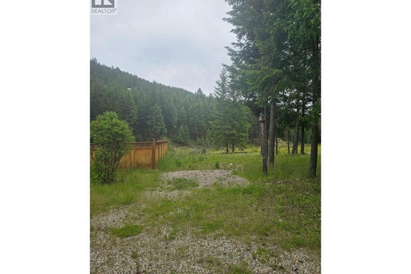 Storage - 30 Boulder Road, Beaverdell, BC V0H1A0 Photo 2